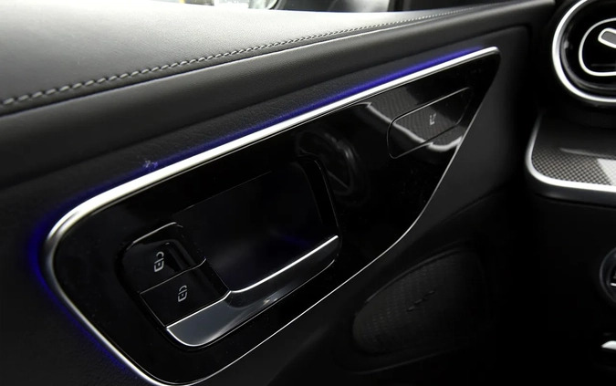 Mercedes-Benz Klasa C cena 183998 przebieg: 27000, rok produkcji 2021 z Miechów małe 407